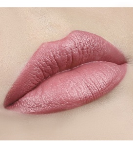 Л-В Губная помада GLAM LOOK  № 303 Клубничное суфле LUX visage