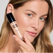Фотография линейки Сияющий тональный флюид с эффектом «фильтра» Glow Filter Fluid Foundation косметики ДЕКОРАТИВНАЯ КОСМЕТИКА RELOUIS